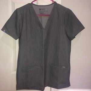 Figs Casma Three pocket scrub top 👩🏼⚕️